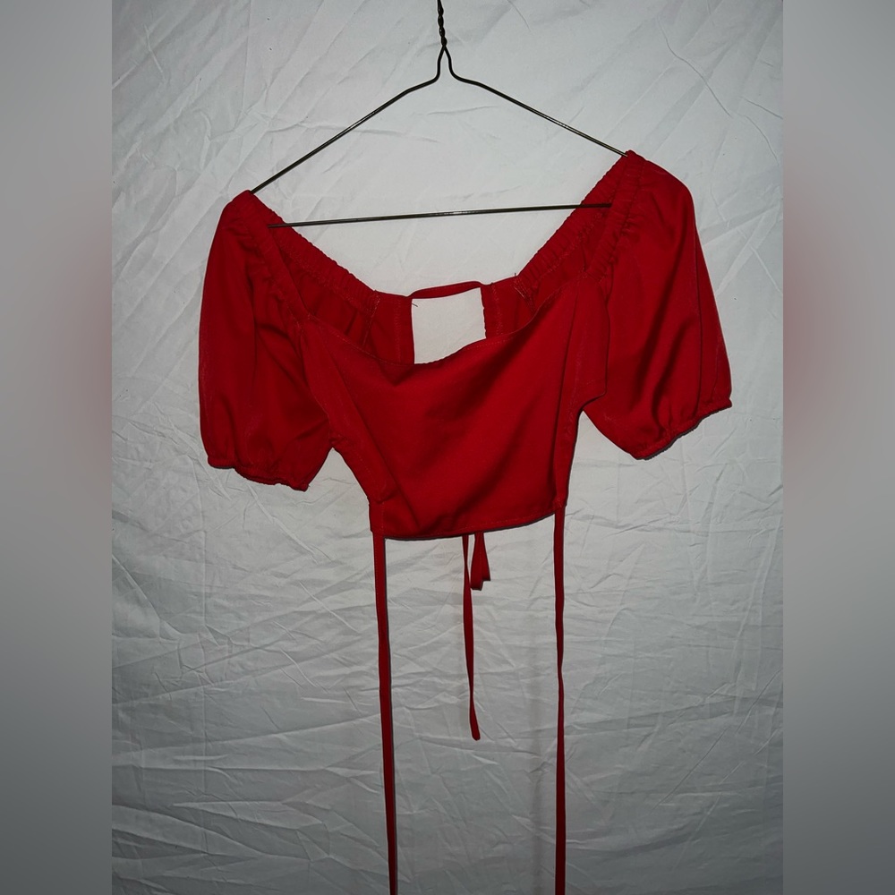 Red open back top